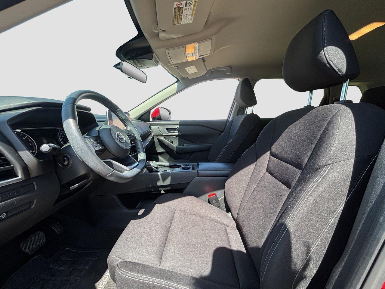 2024 Nissan Rogue S GREAT RATES Photo