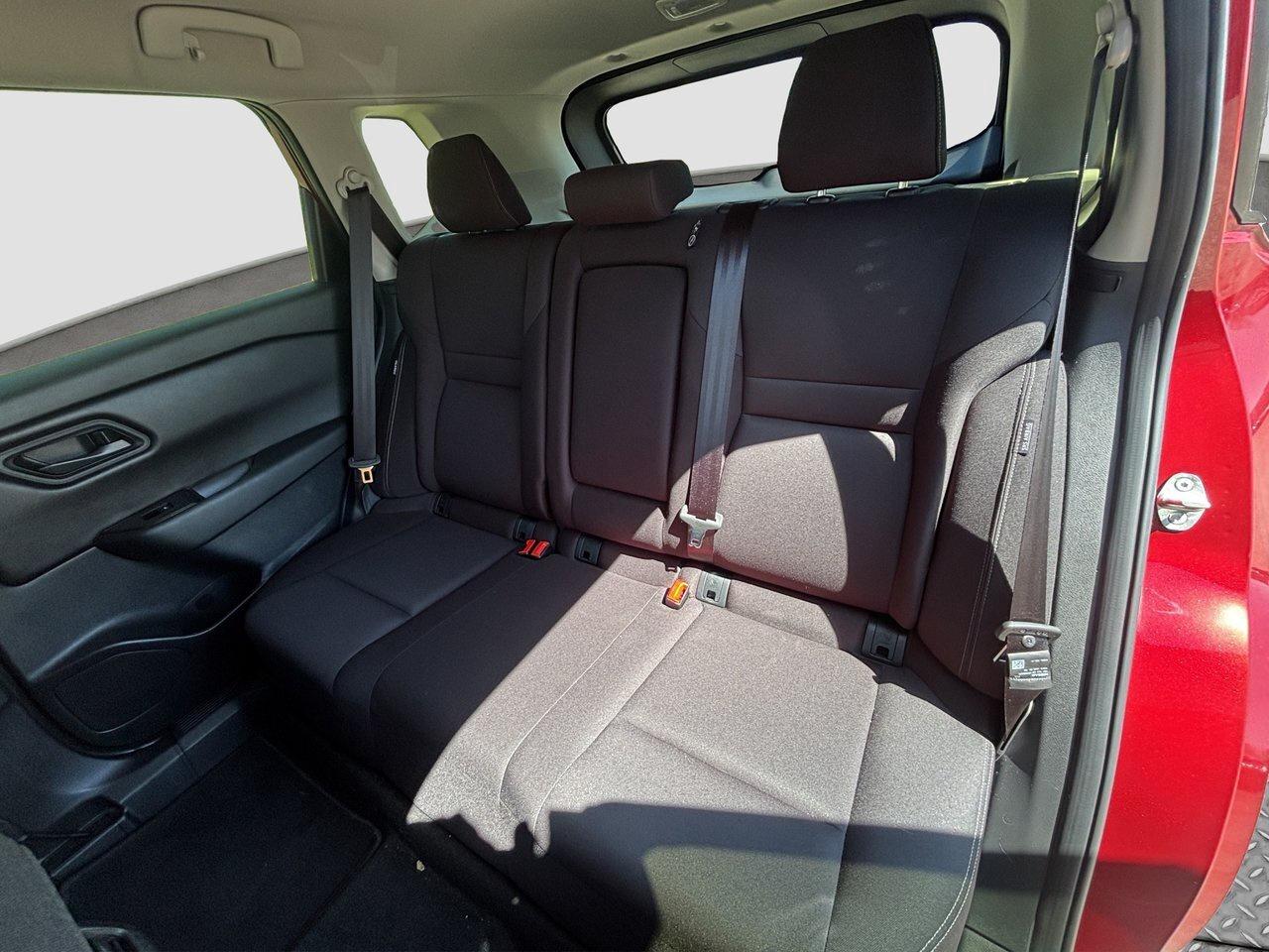 2024 Nissan Rogue S GREAT RATES Photo