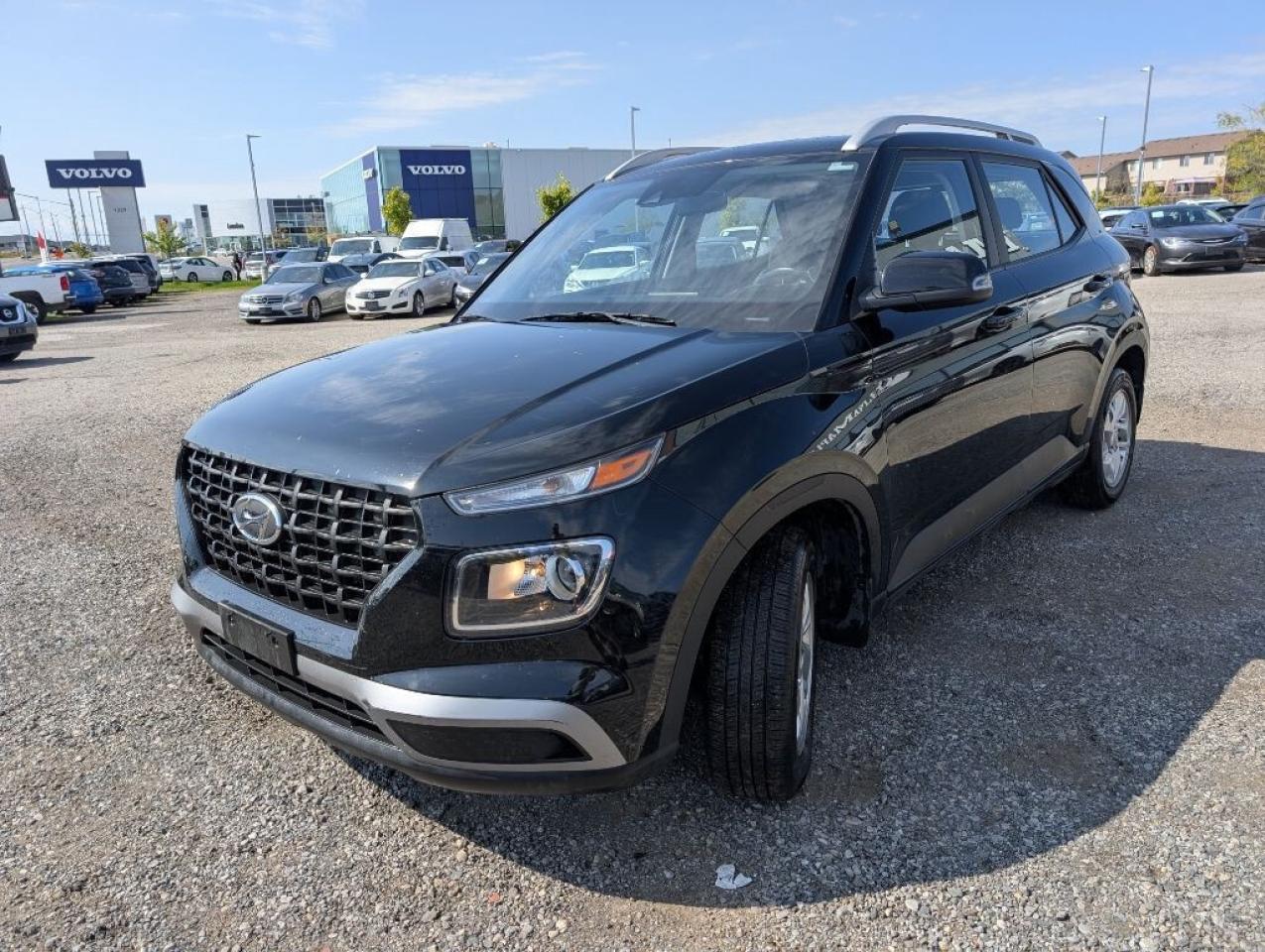 2022 Hyundai Venue Preferred   CAMERA   HTD SEATS   CARPLAY Photo