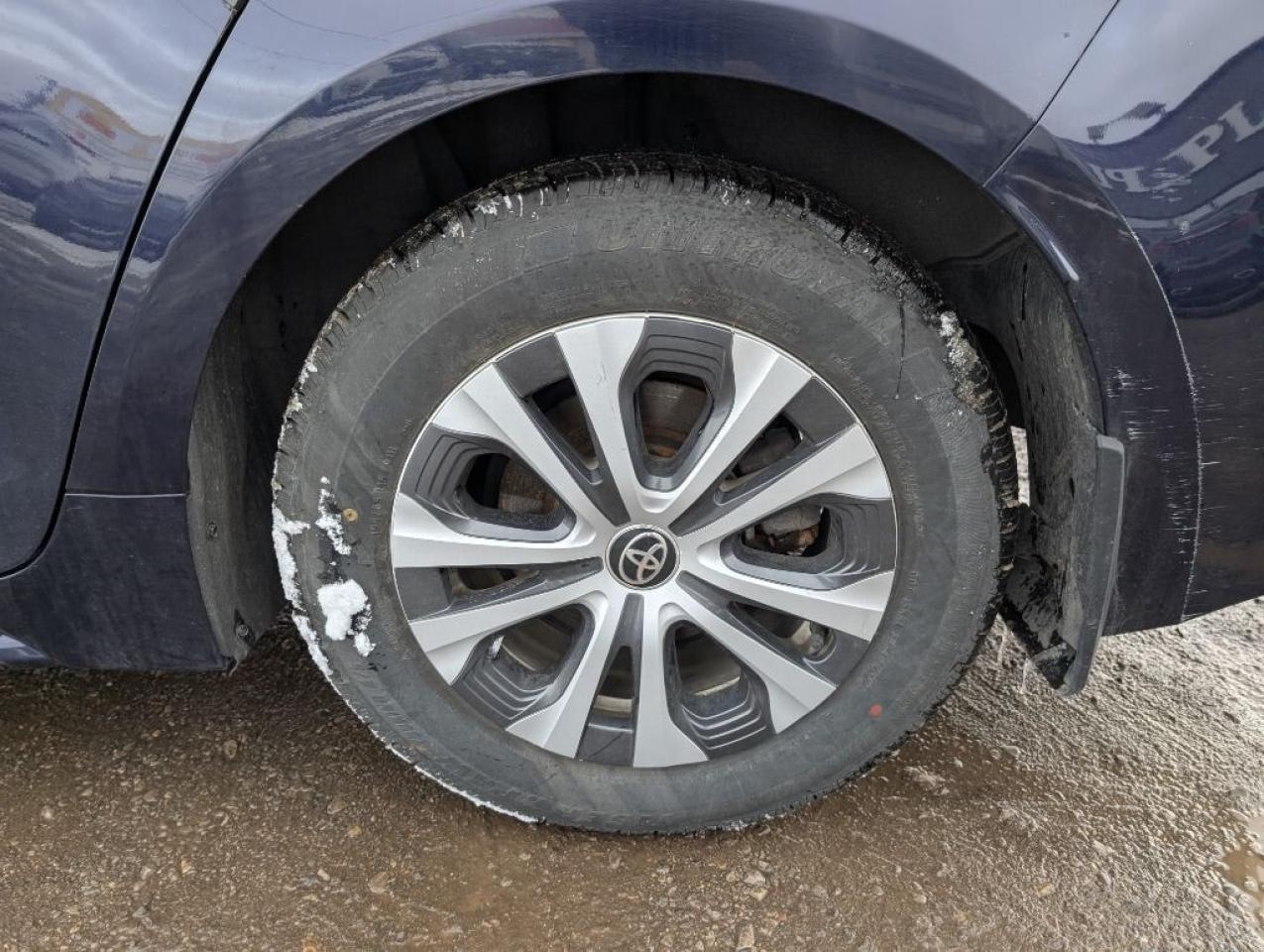 2021 Toyota Corolla HYBRID LEATHER Photo