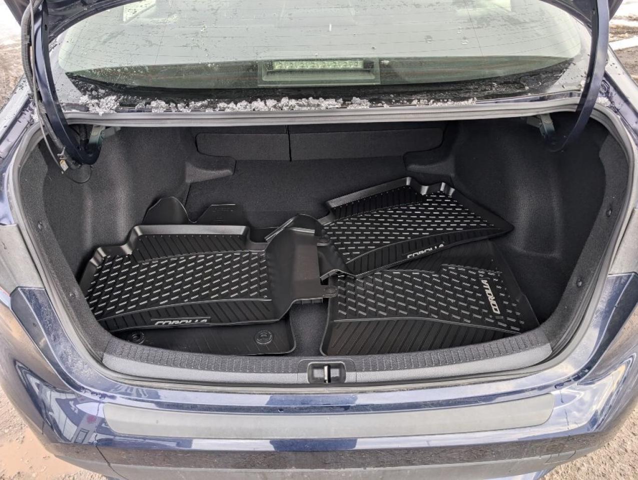 2021 Toyota Corolla HYBRID LEATHER Photo