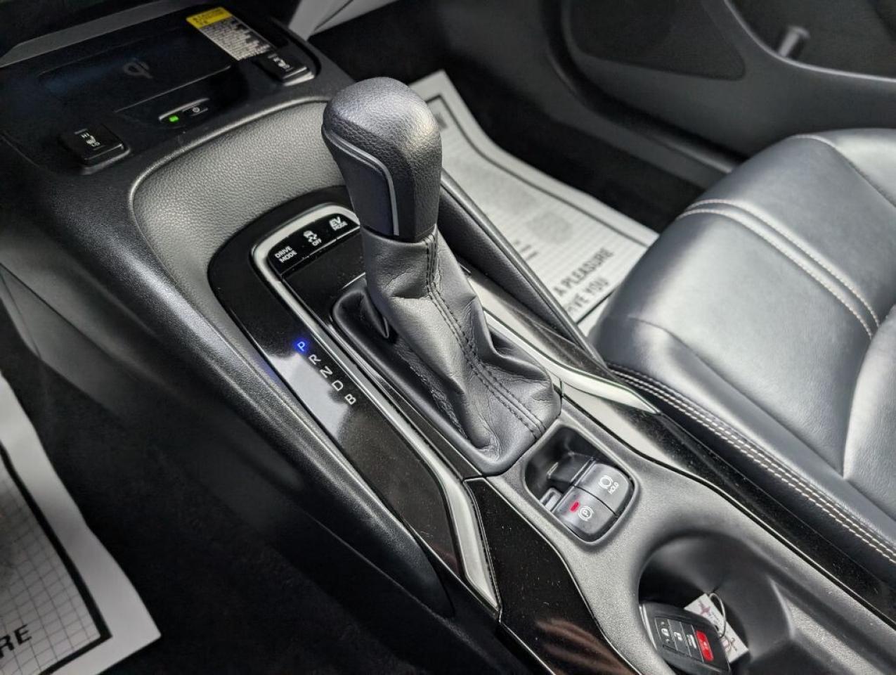 2021 Toyota Corolla HYBRID LEATHER Photo