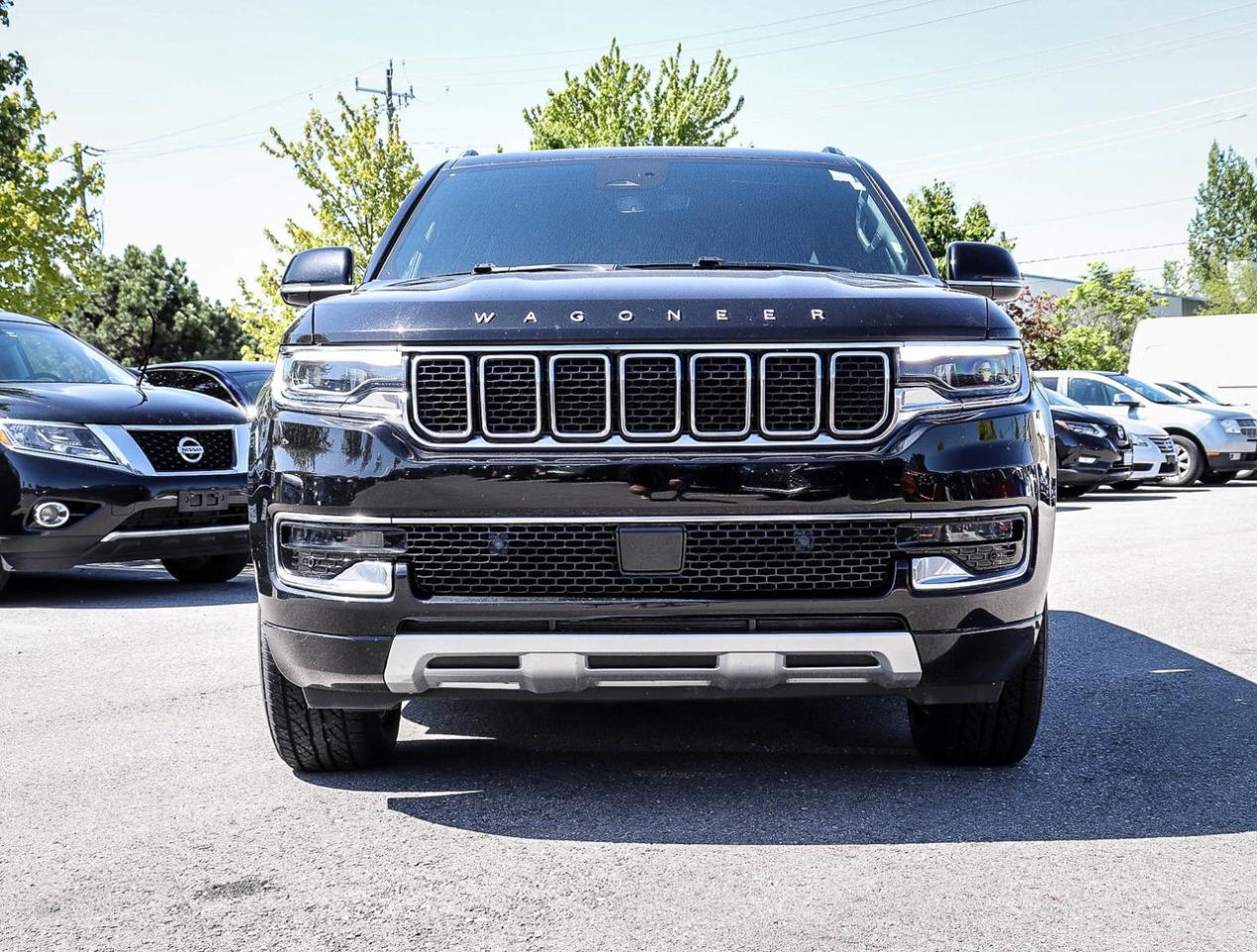 2023 Jeep Wagoneer Series II Photo