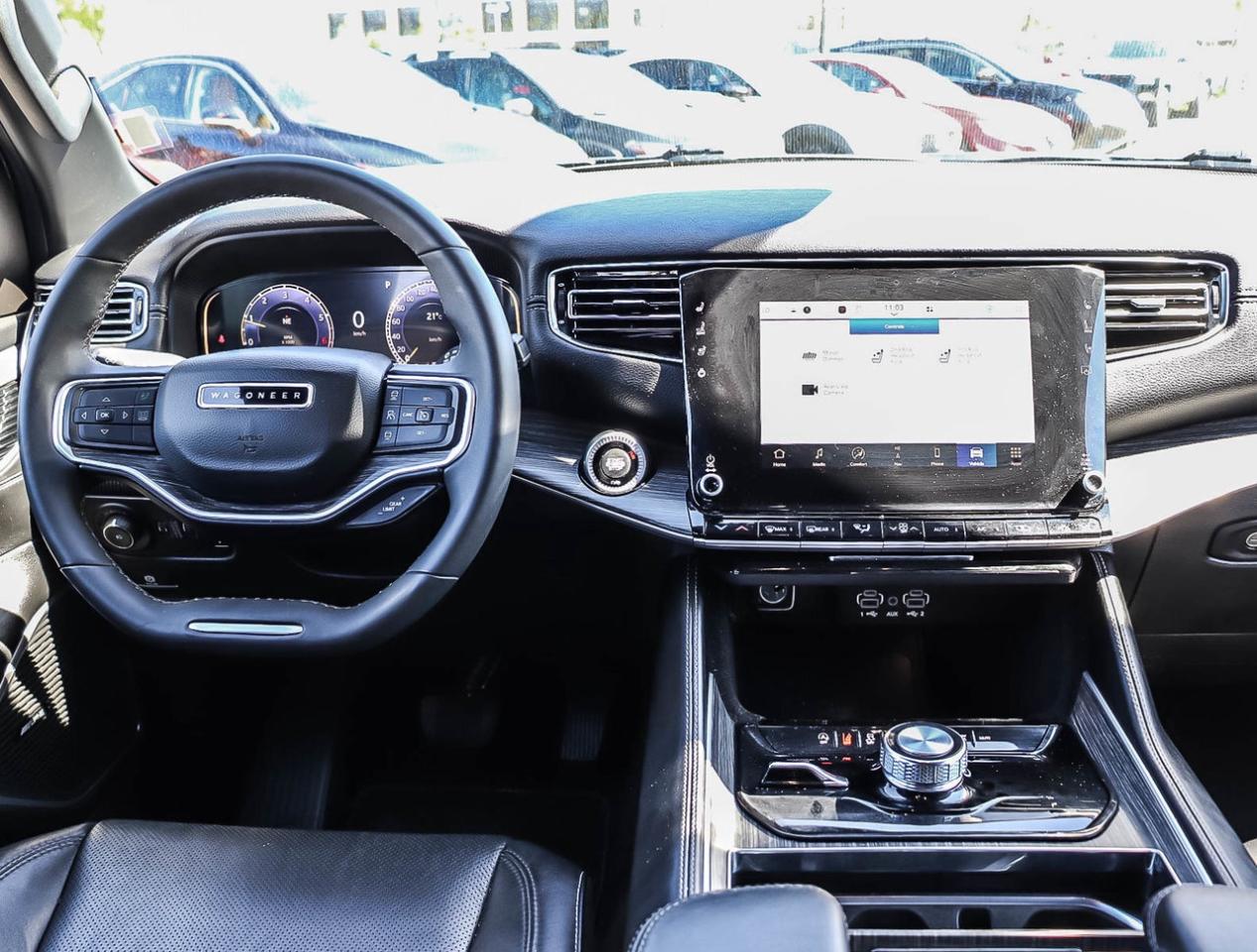 2023 Jeep Wagoneer Series II Photo