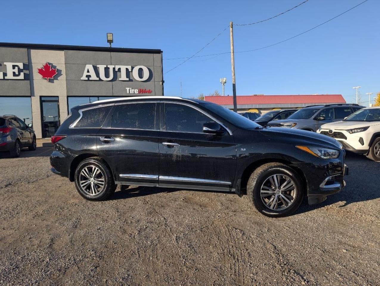 2019 Infiniti QX60 AWD   NAV   LEATHER   SUNROOF   CAMERA Photo