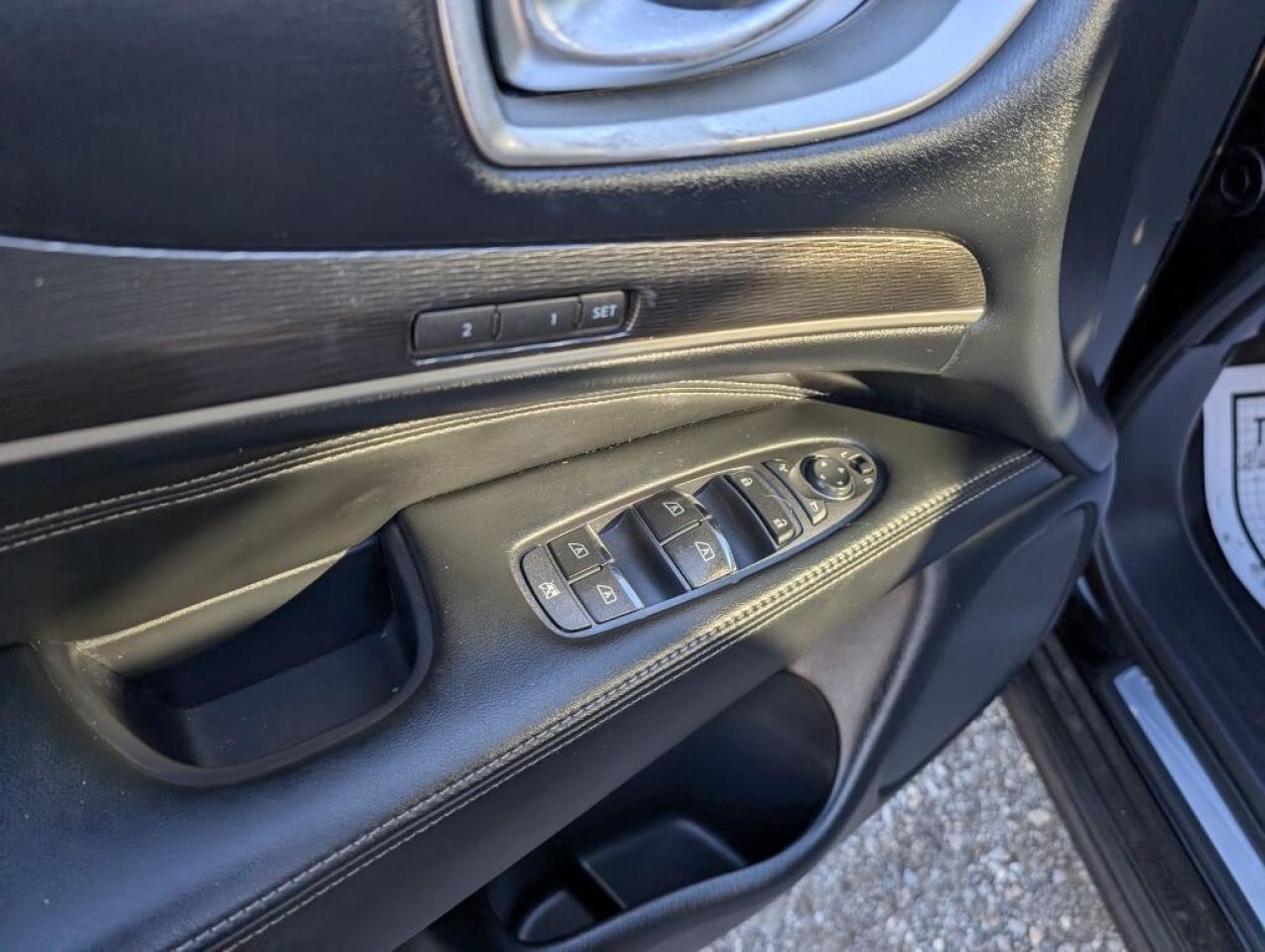 2019 Infiniti QX60 AWD   NAV   LEATHER   SUNROOF   CAMERA Photo