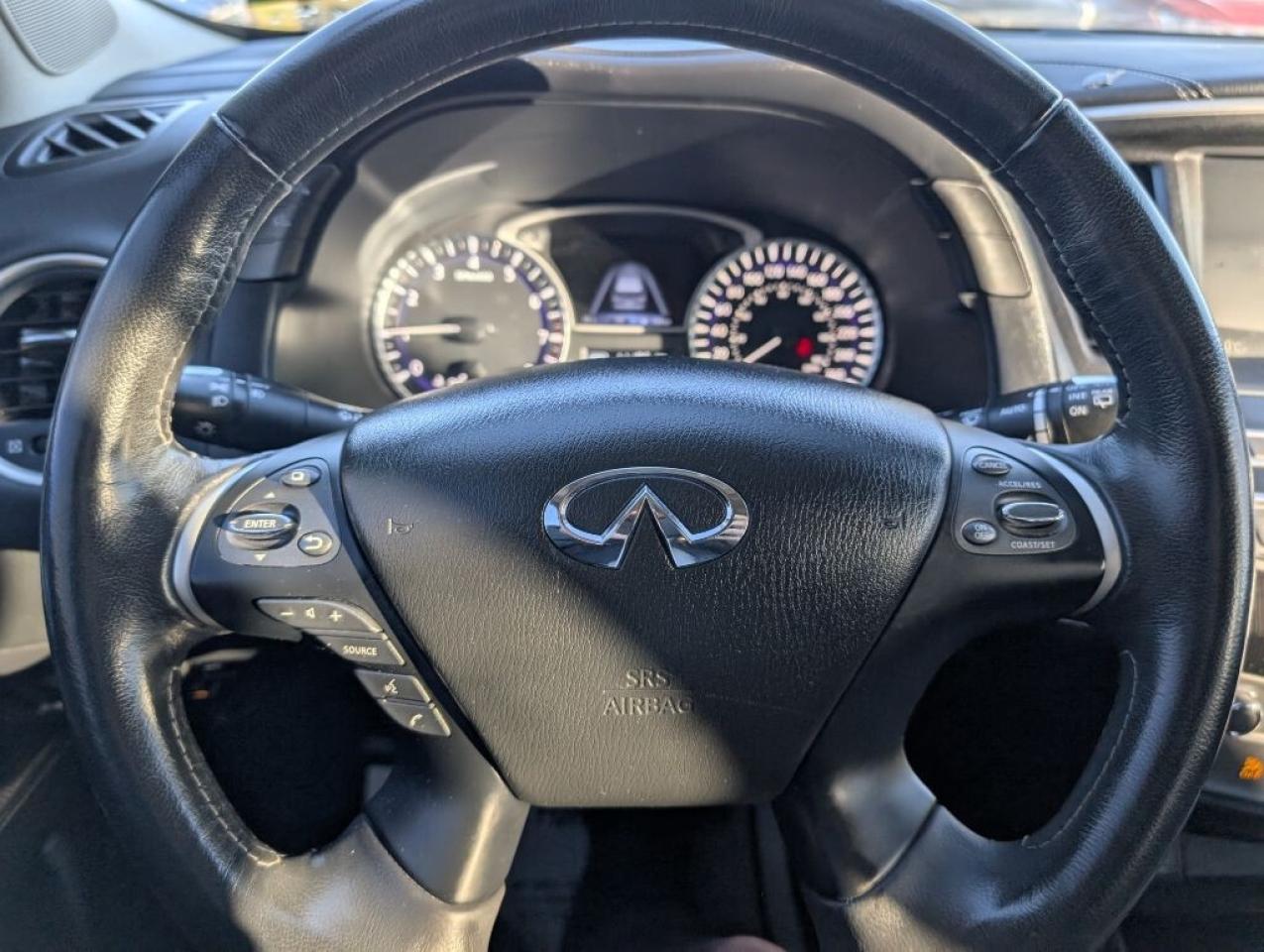 2019 Infiniti QX60 AWD   NAV   LEATHER   SUNROOF   CAMERA Photo