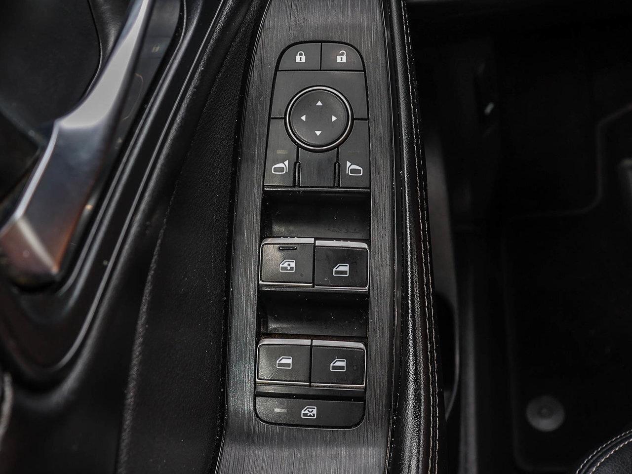 2023 Nissan Rogue SL Leather AWD Photo