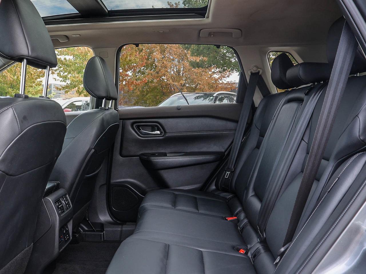 2023 Nissan Rogue SL Leather AWD Photo