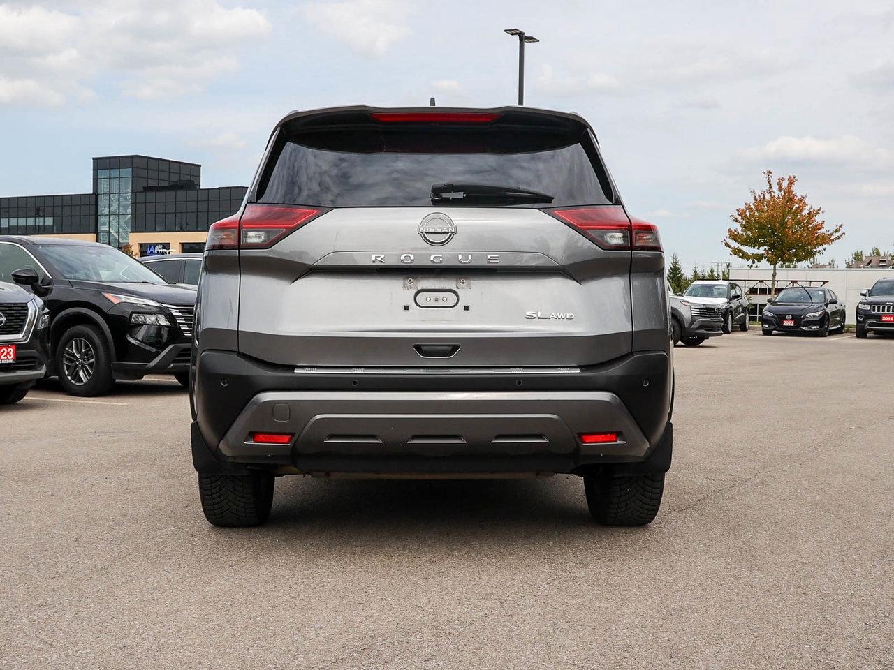 2023 Nissan Rogue SL Leather AWD Photo3