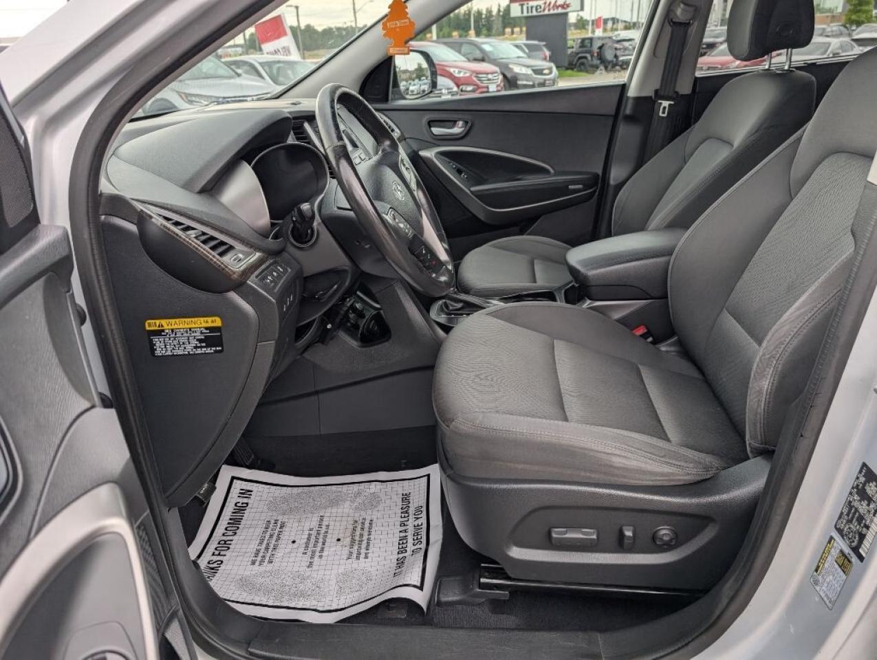 2015 Hyundai Santa Fe XL PREMIUM  V6 AWD  7 PASSENGER   HEATED SEATS Photo