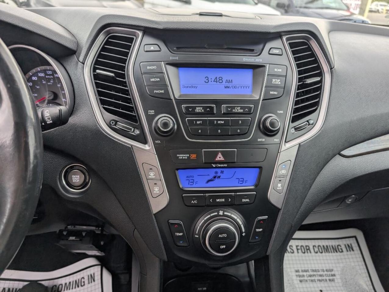 2015 Hyundai Santa Fe XL PREMIUM  V6 AWD  7 PASSENGER   HEATED SEATS Photo