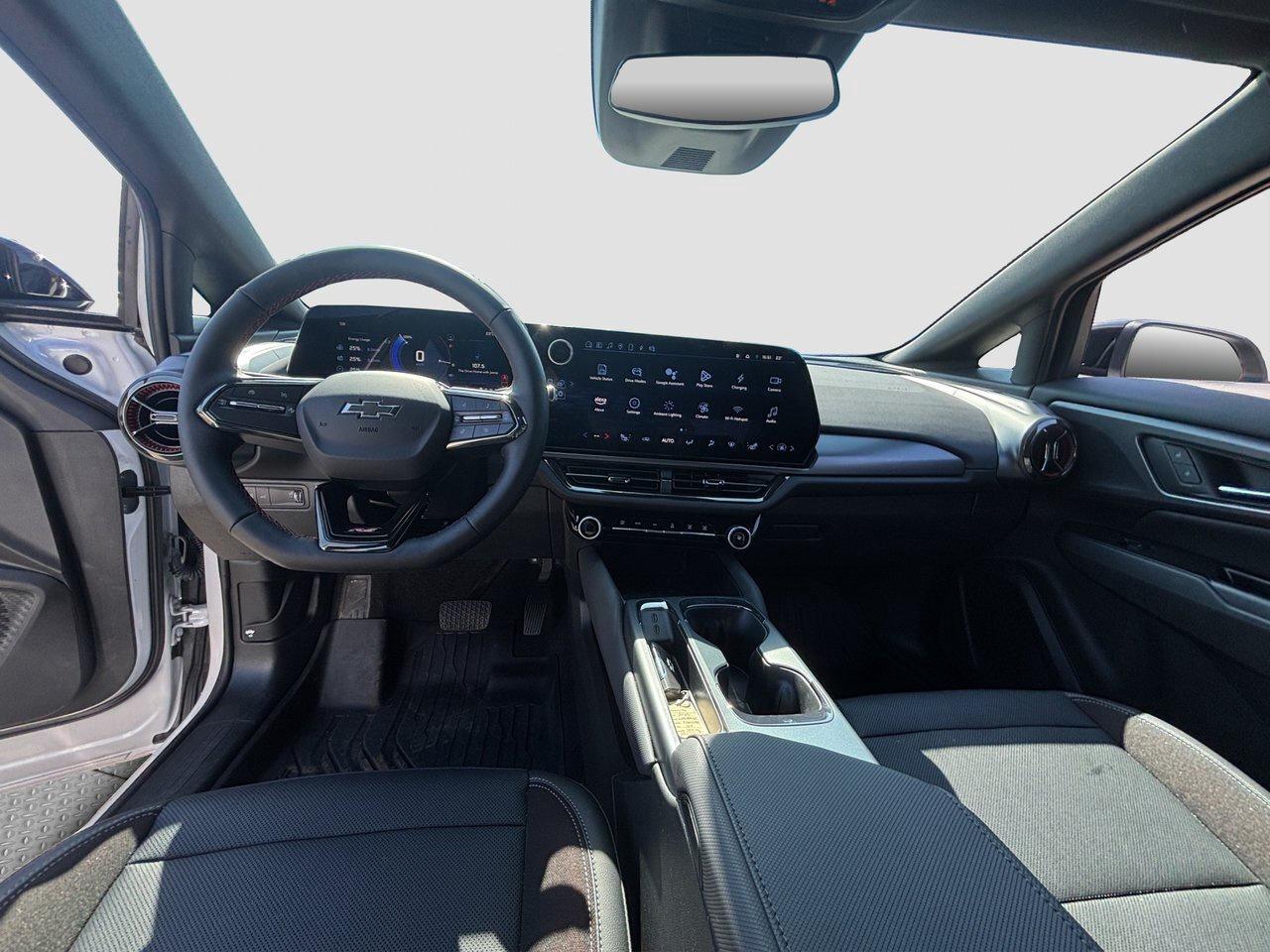 2025 Chevrolet Equinox EV RS FWD GM-estimated 513 km !!! NO ACCIDENTS !!! HE Photo