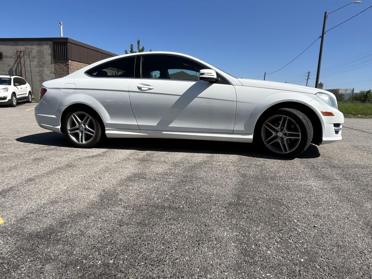 2013 Mercedes-Benz C-Class 2DR CPE C 250 RWD Photo2