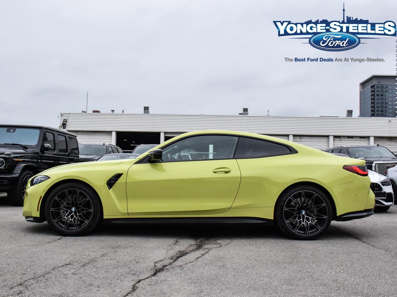 2024 BMW M4 Competition M xDrive Coupe Photo4