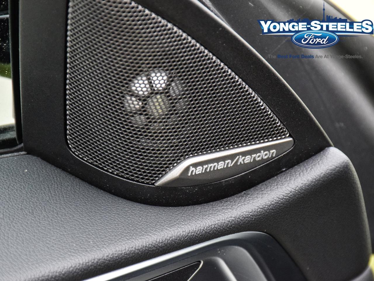 2024 BMW M4 Competition M xDrive Coupe Photo