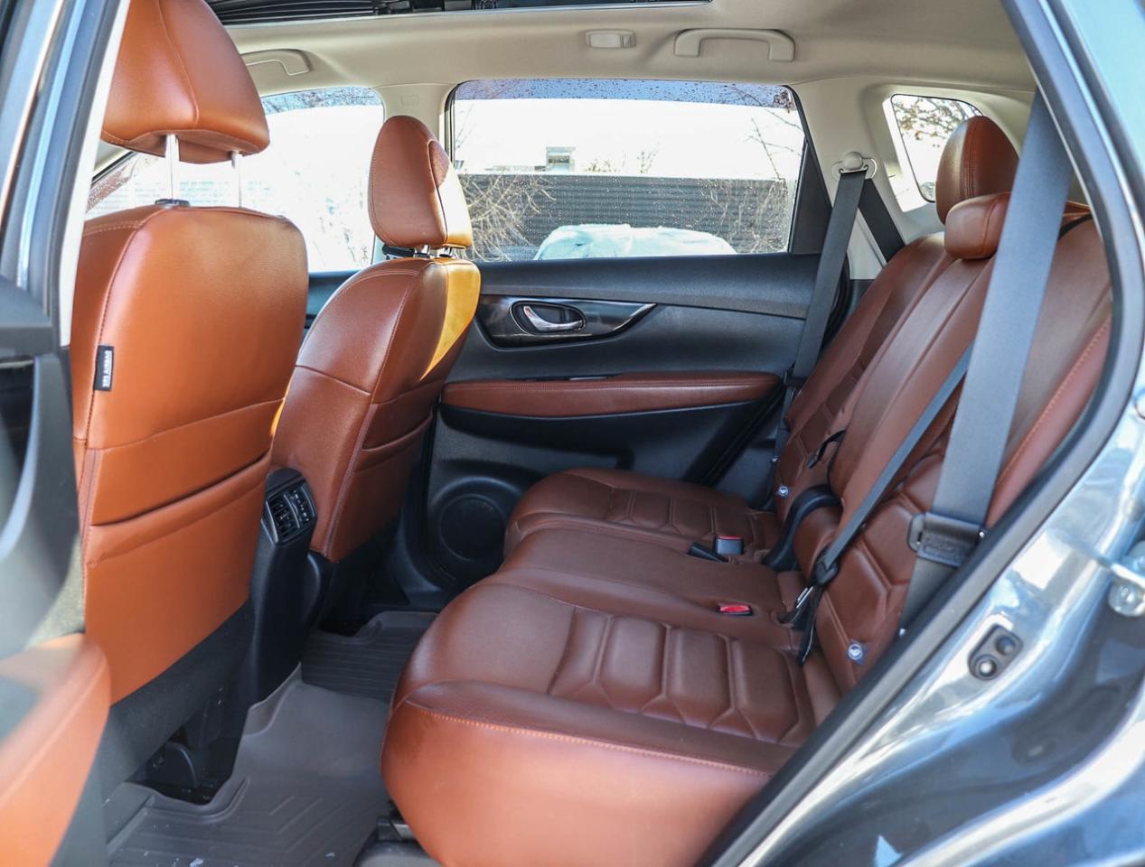 2019 Nissan Rogue SL PLATINUM RESERVE !!! NO ACCIDENTS !!! ONE OWNER Photo