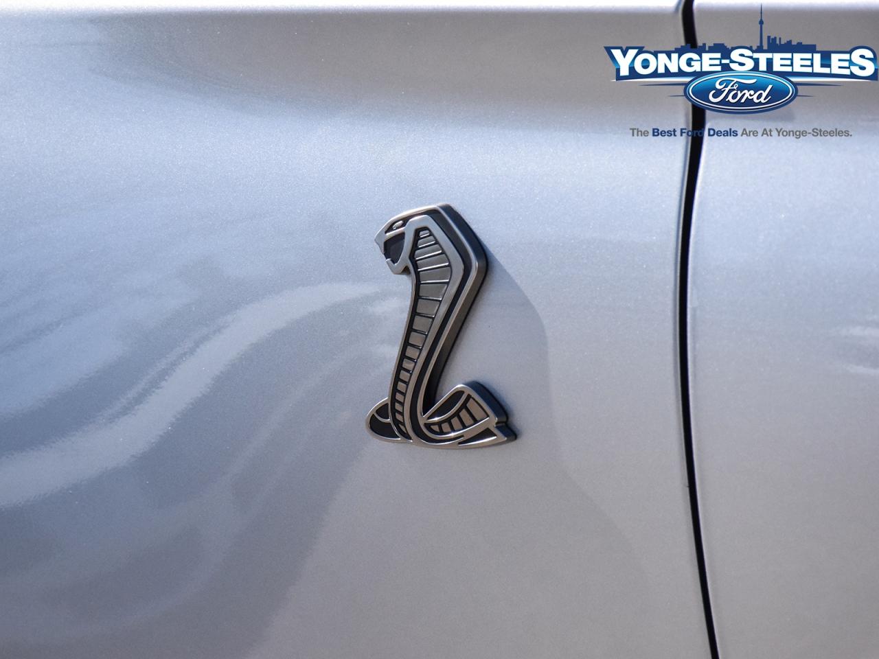 2020 Ford Mustang SHELBY GT500 TRACK PACK ONLY 7,247 KMS RARE FIND! Photo4