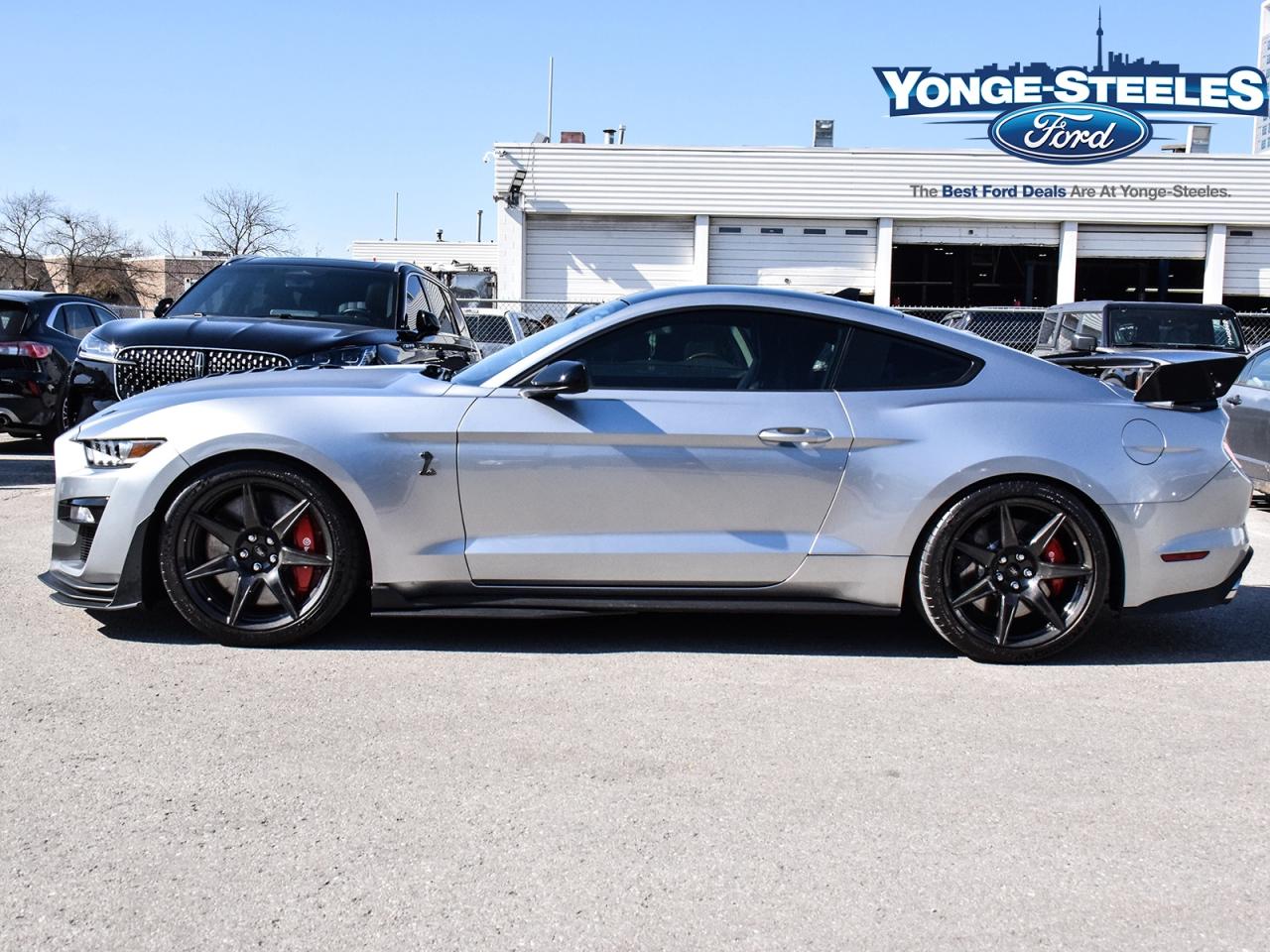 2020 Ford Mustang SHELBY GT500 TRACK PACK ONLY 7,247 KMS RARE FIND! Photo