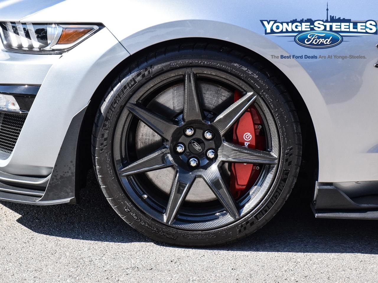 2020 Ford Mustang SHELBY GT500 TRACK PACK ONLY 7,247 KMS RARE FIND! Photo3