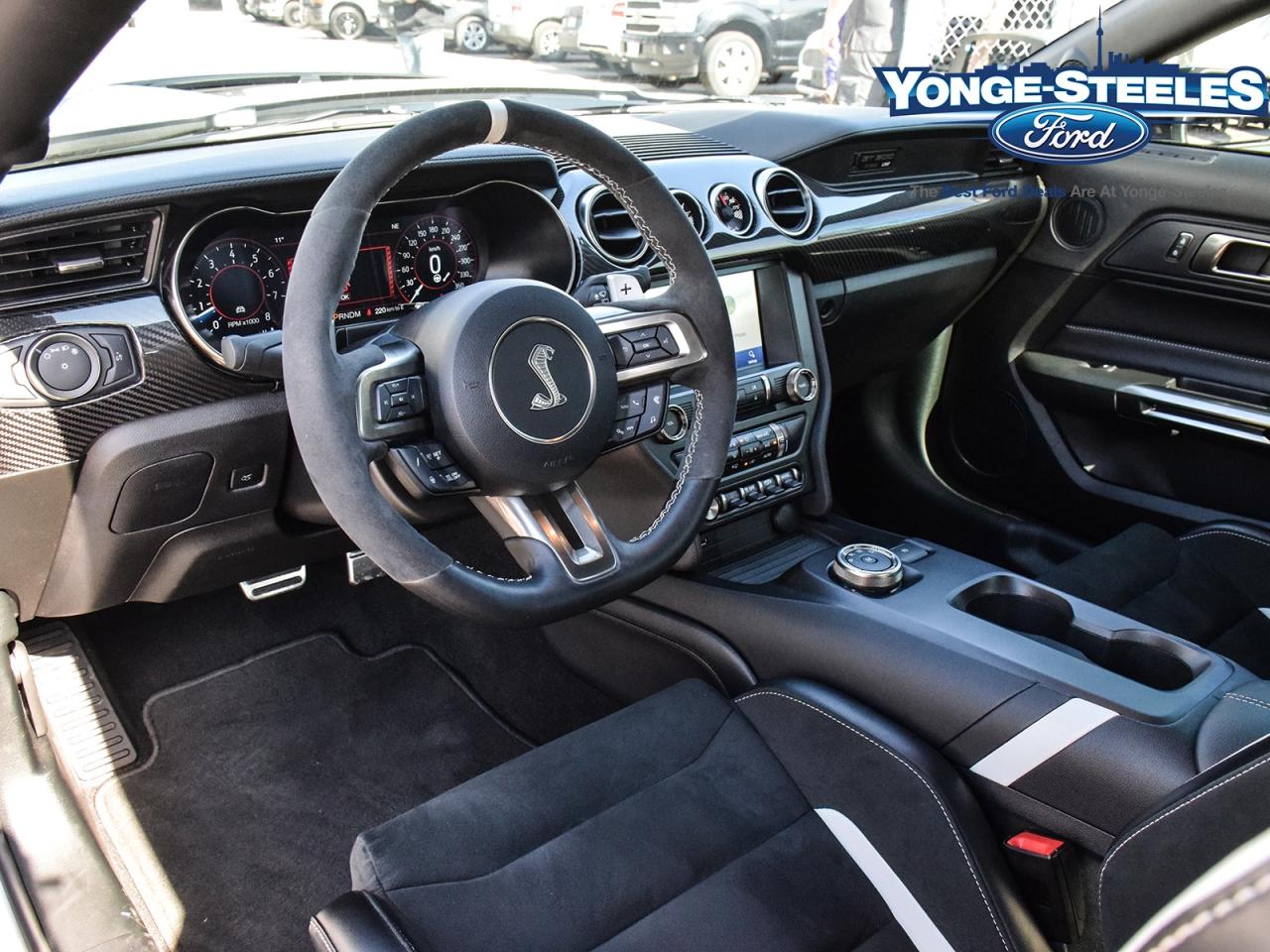 2020 Ford Mustang SHELBY GT500 TRACK PACK ONLY 7,247 KMS RARE FIND! Photo