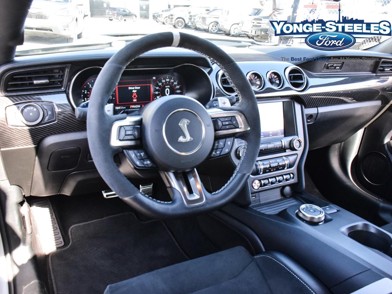 2020 Ford Mustang SHELBY GT500 TRACK PACK ONLY 7,247 KMS RARE FIND! Photo