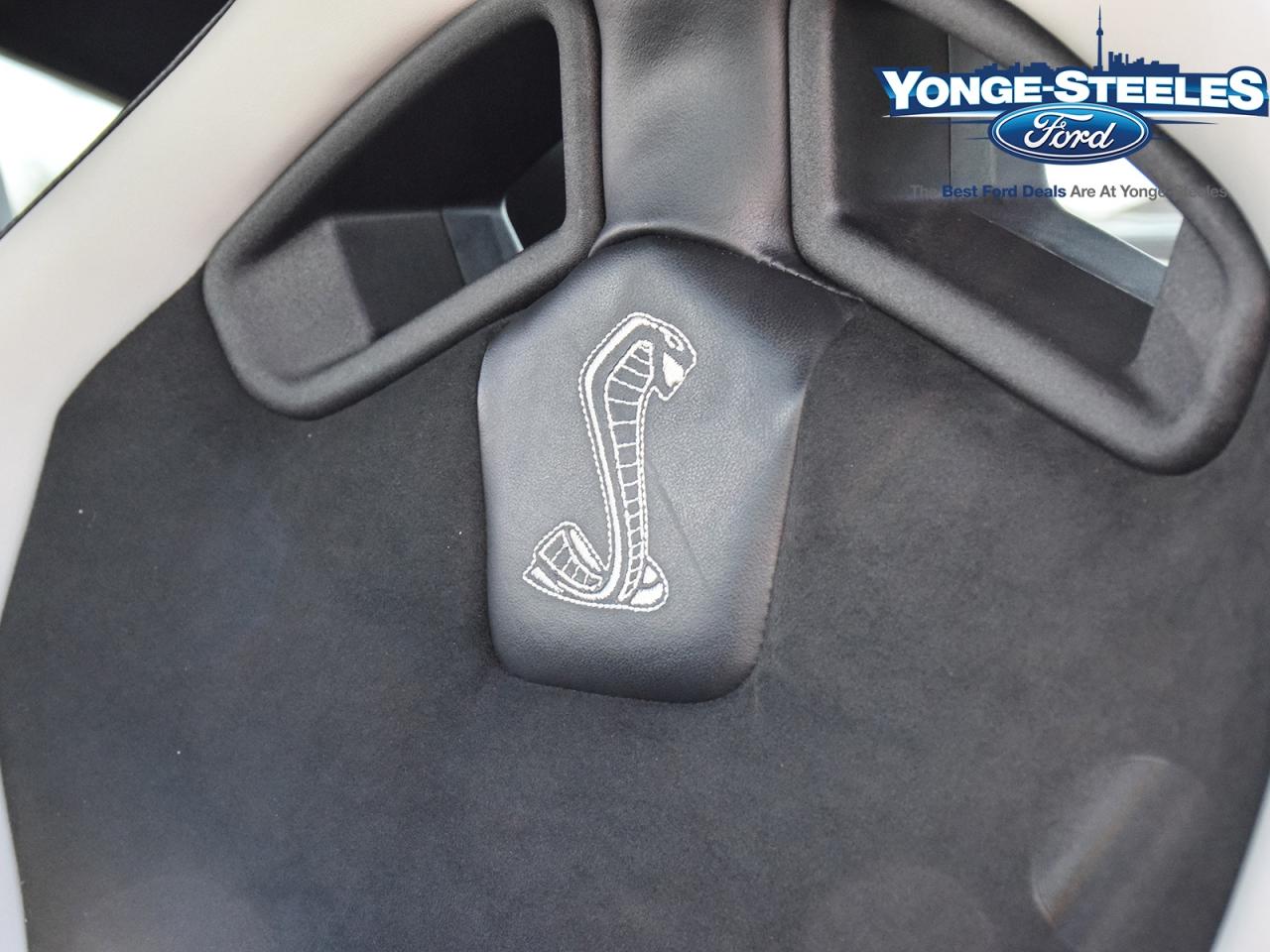 2020 Ford Mustang SHELBY GT500 TRACK PACK ONLY 7,247 KMS RARE FIND! Photo