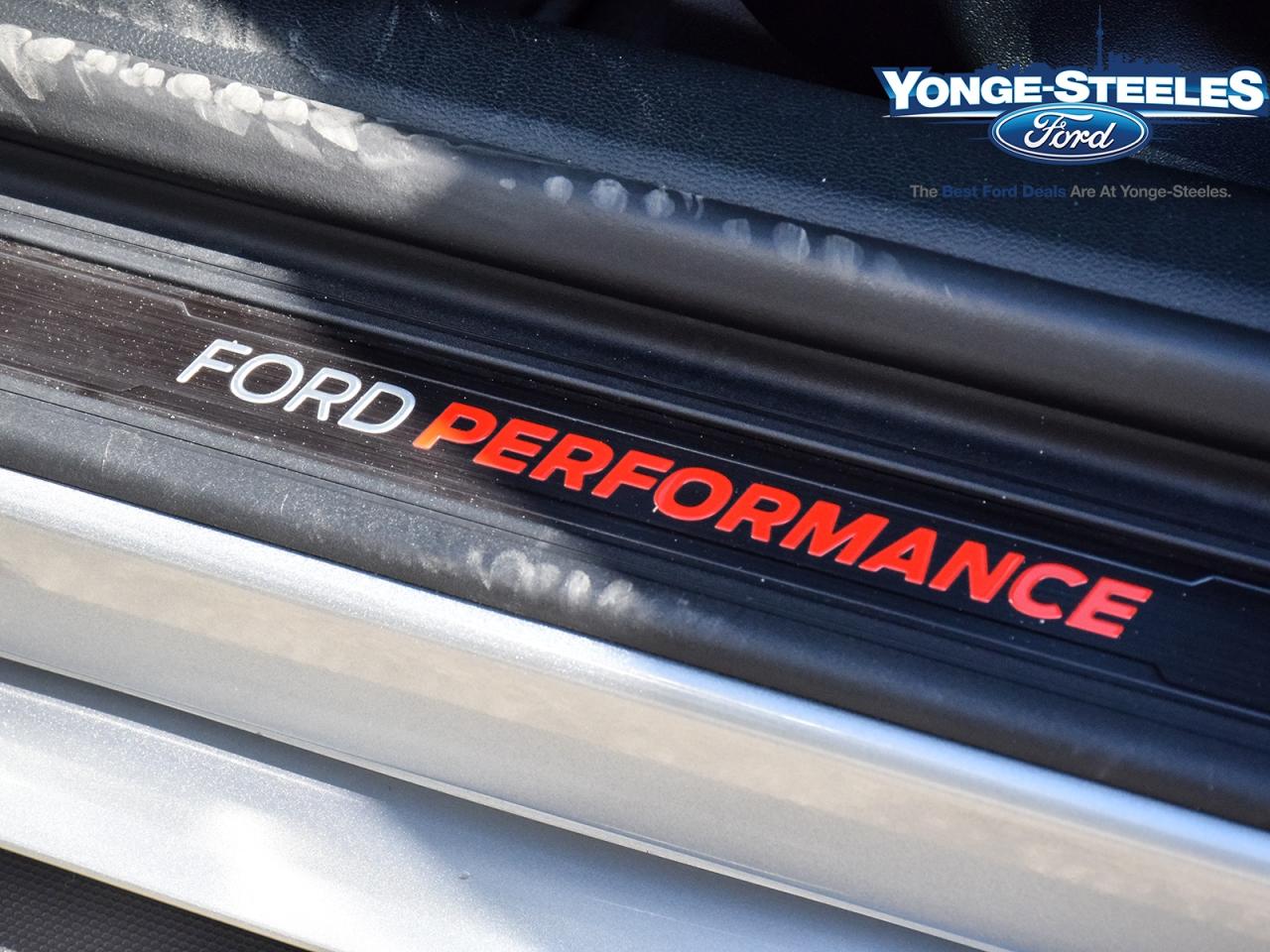 2020 Ford Mustang SHELBY GT500 TRACK PACK ONLY 7,247 KMS RARE FIND! Photo