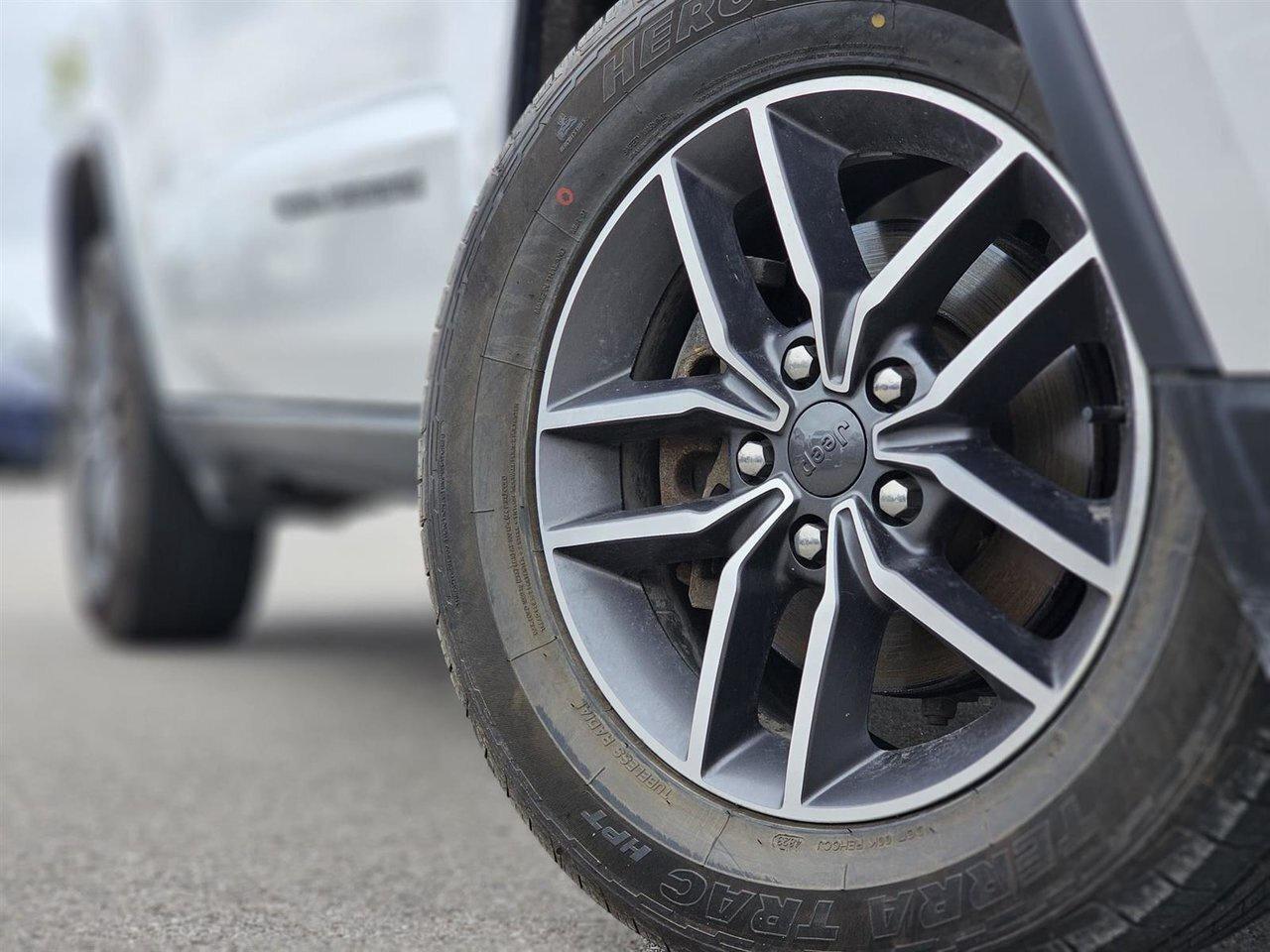 2020 Jeep Grand Cherokee Limited Photo