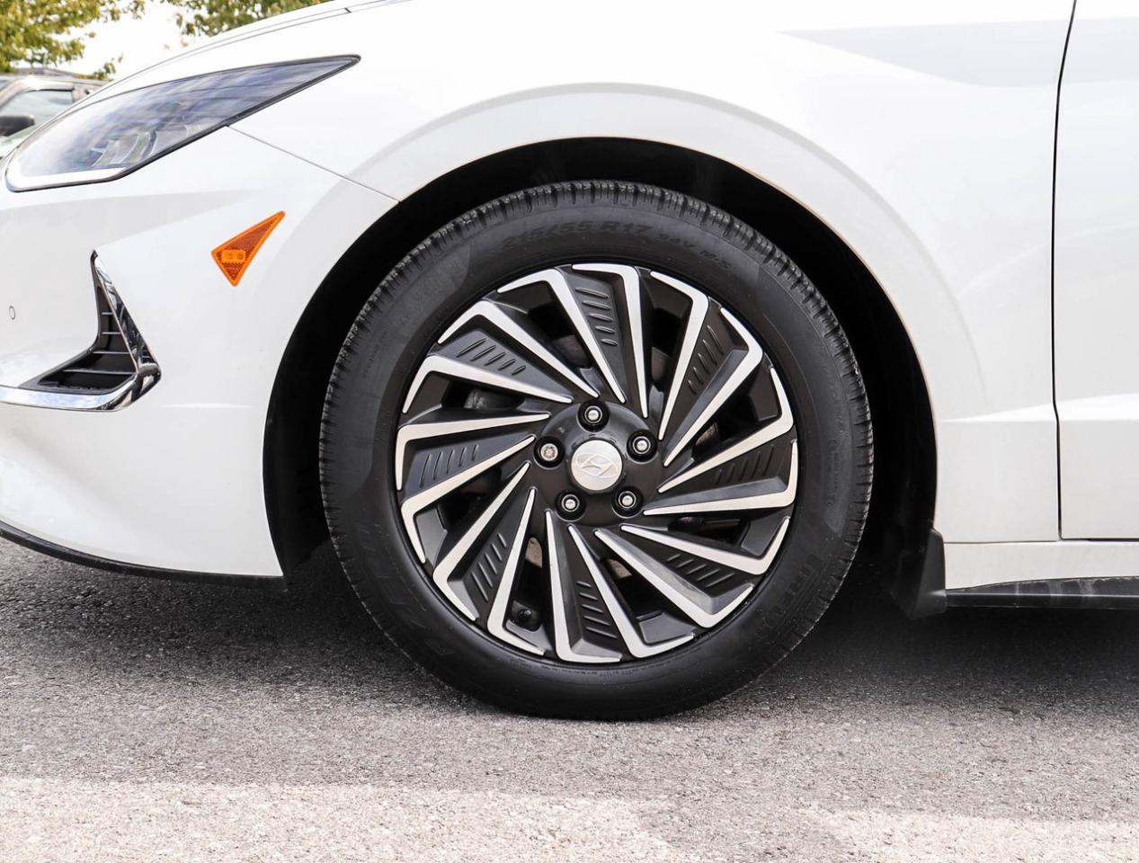 2020 Hyundai Sonata Hybrid Ultimate !!! ONE OWNER !!! NAVI   BOSE   MEMORY SE Photo