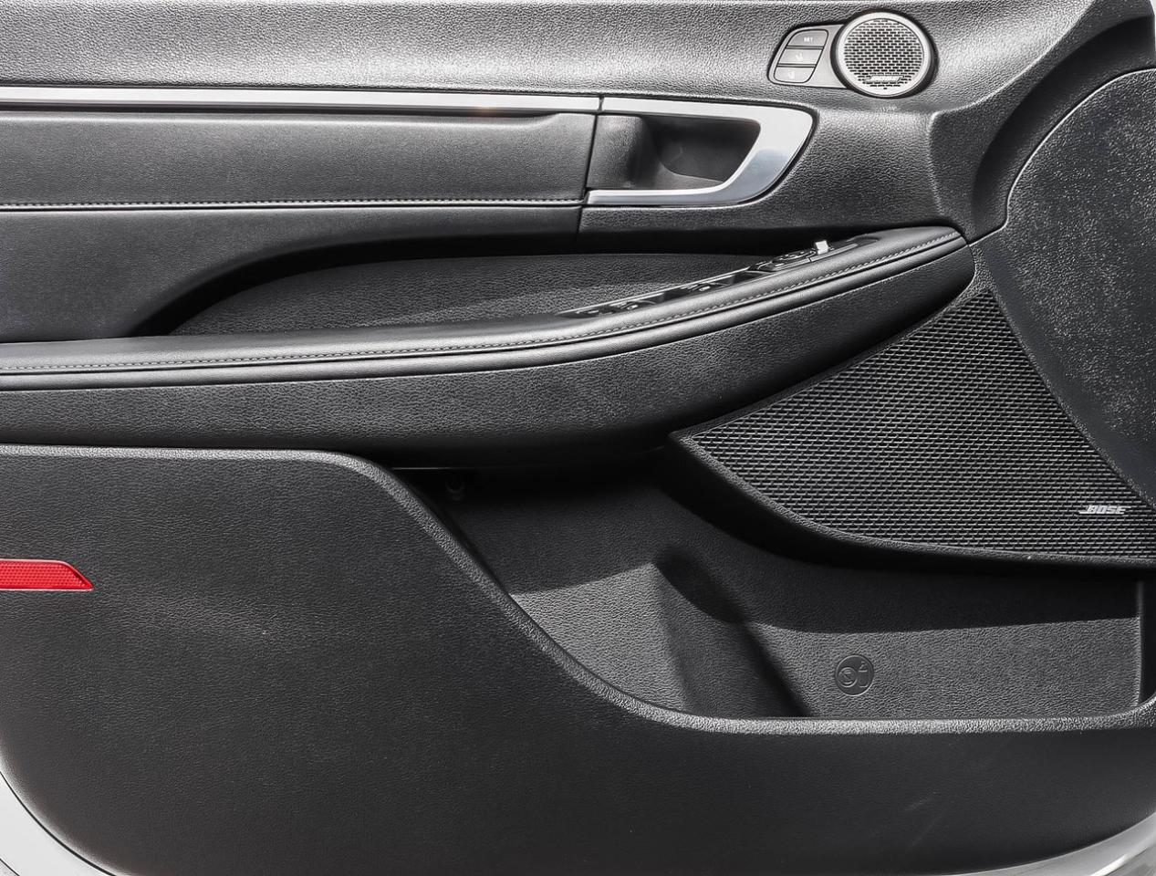 2020 Hyundai Sonata Hybrid Ultimate !!! ONE OWNER !!! NAVI   BOSE   MEMORY SE Photo