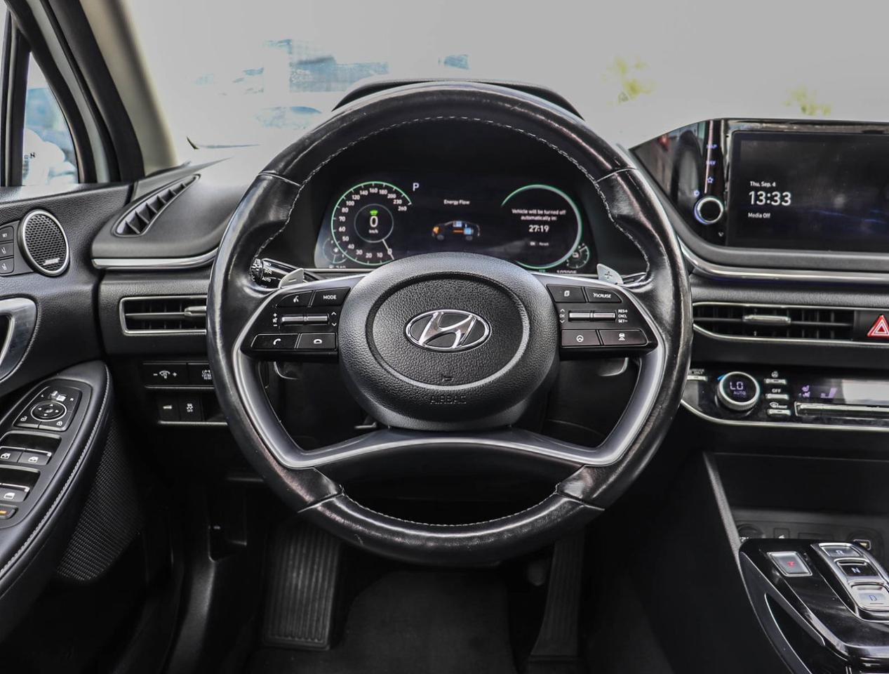 2020 Hyundai Sonata Hybrid Ultimate !!! ONE OWNER !!! NAVI   BOSE   MEMORY SE Photo