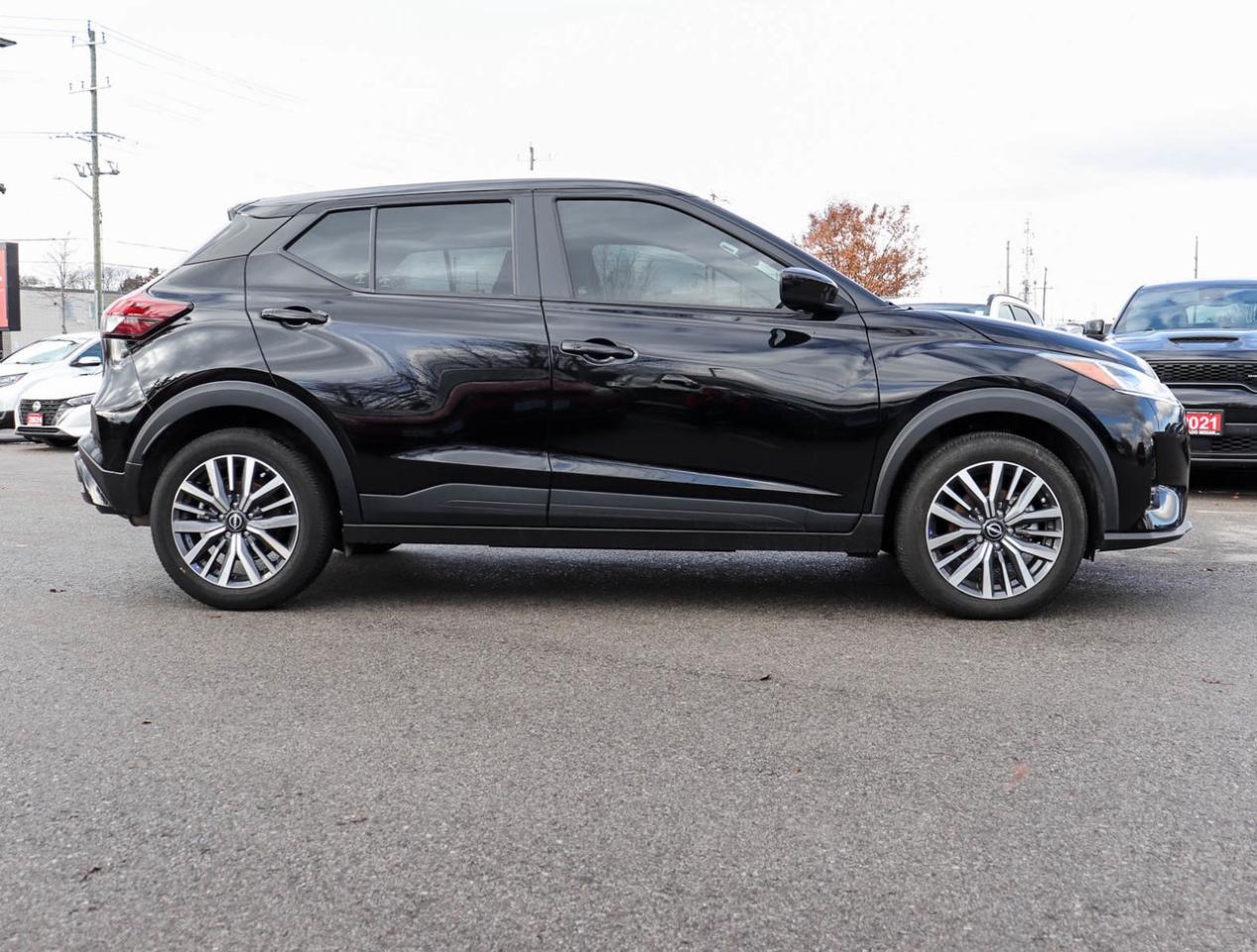 2024 Nissan Kicks SV !!! NO ACCIDENTS !!! ONE OWNER !!! LOW KM !!! H Photo