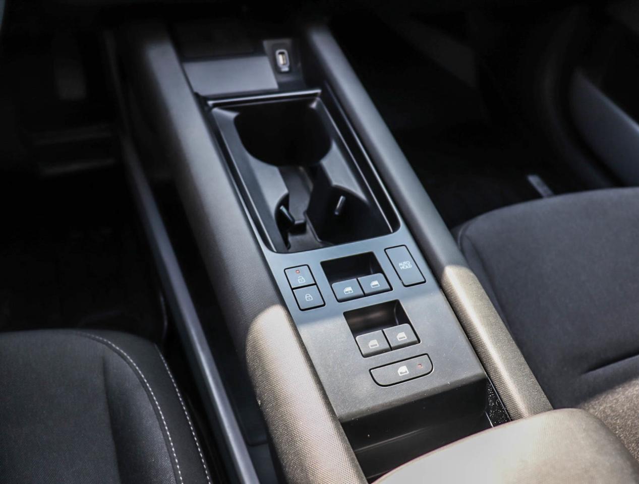 2024 Hyundai IONIQ 6 Preferred Photo