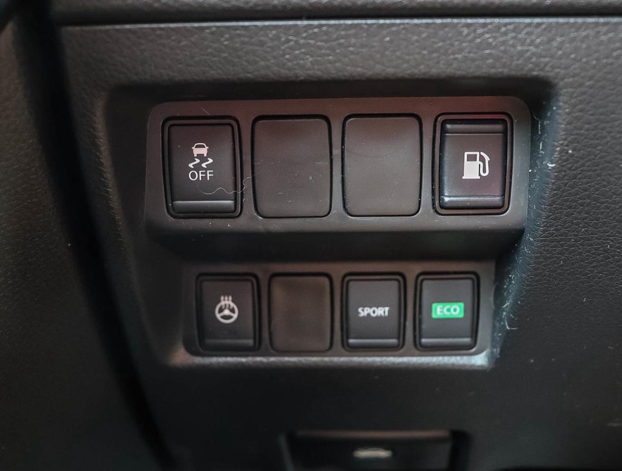 2019 Nissan Rogue S SPECIAL EDITION 2.5L 4CYL FWD !!! NO ACCIDENTS ! Photo