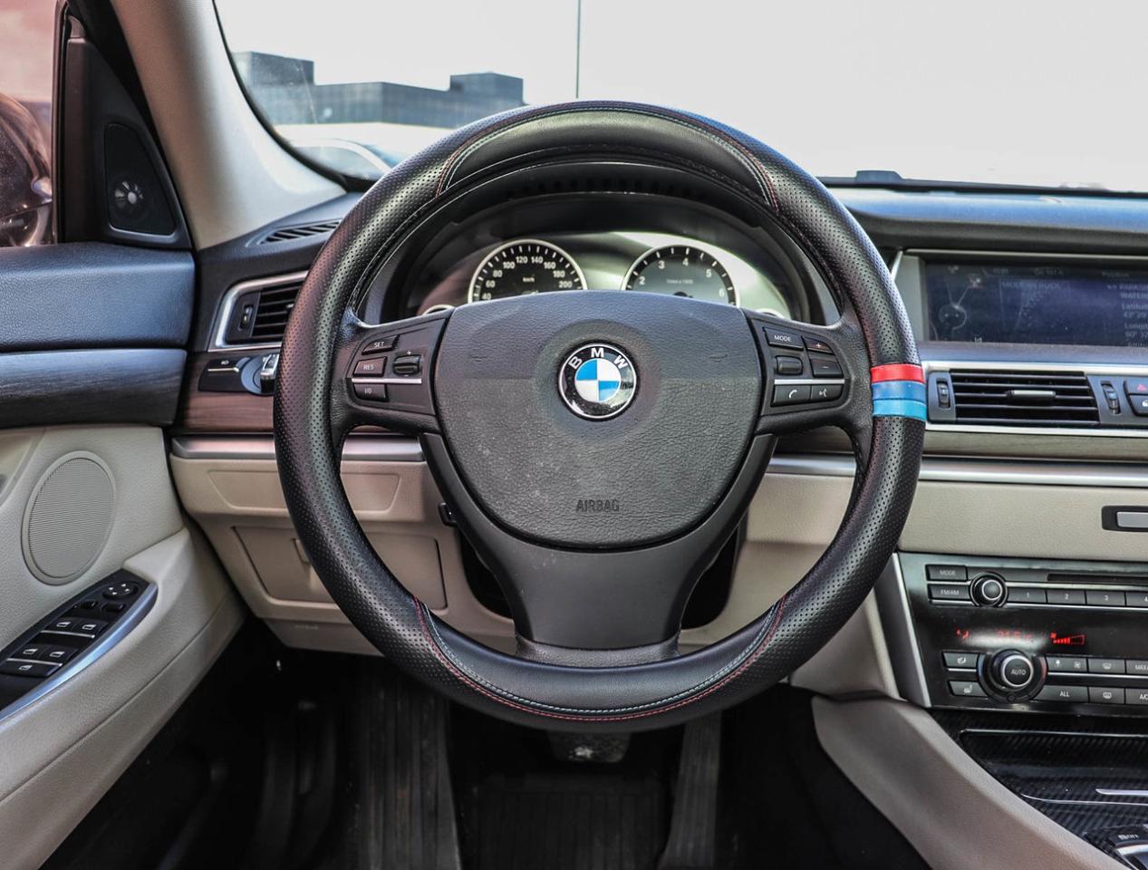 2013 BMW 5 Series 535i xDrive Photo