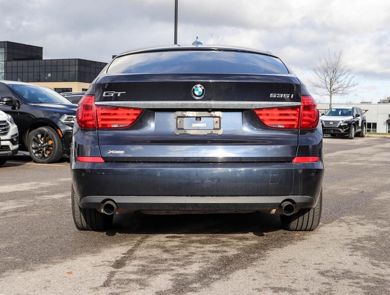 2013 BMW 5 Series 535i xDrive Photo3