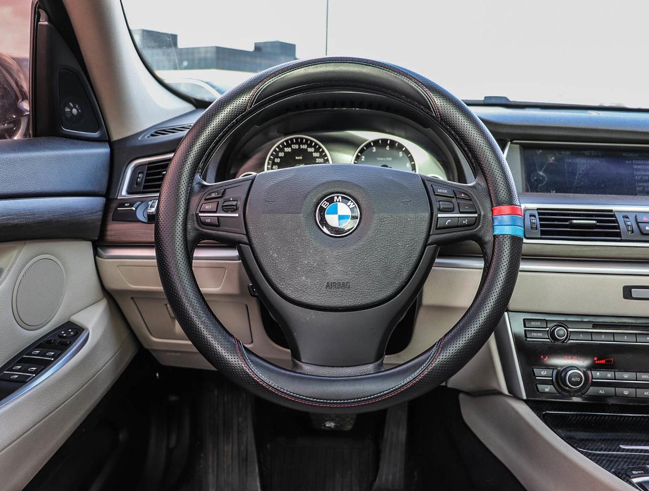 2013 BMW 5 Series 535i xDrive Photo