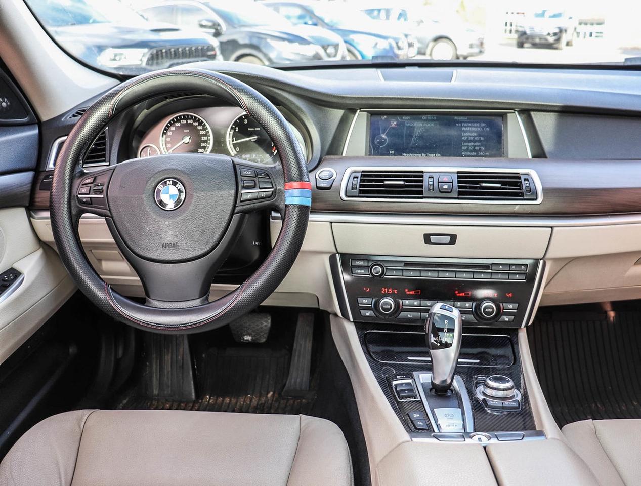 2013 BMW 5 Series 535i xDrive Photo