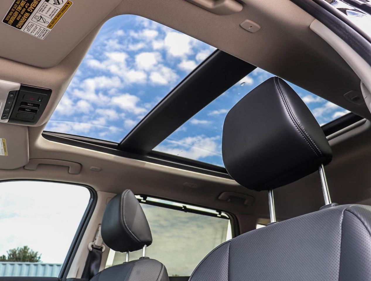 2025 Nissan Rogue Platinum Photo