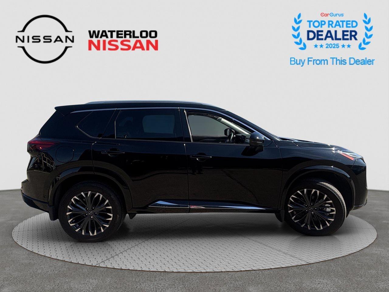 2025 Nissan Rogue Platinum Photo