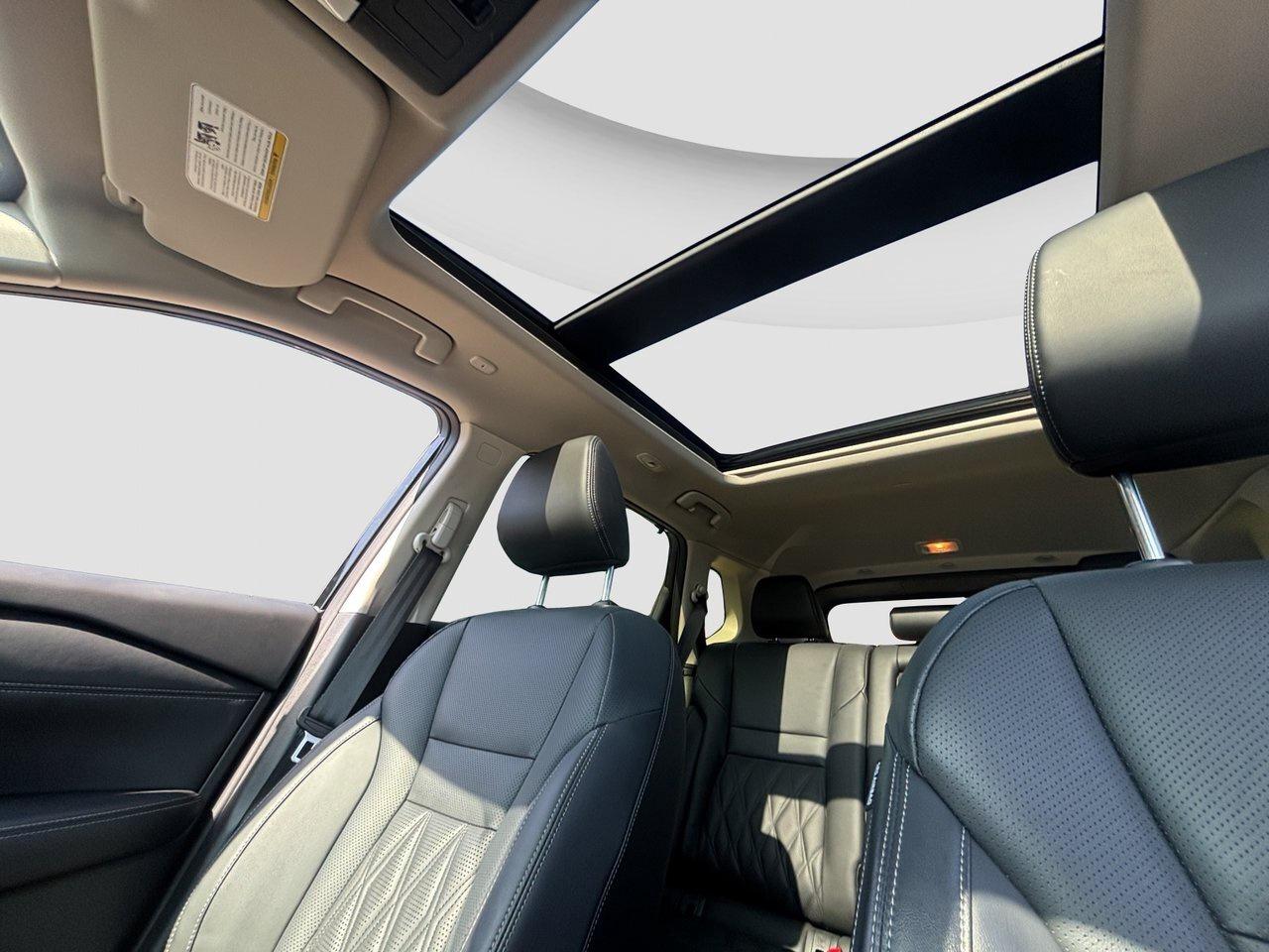2025 Nissan Rogue Platinum Photo