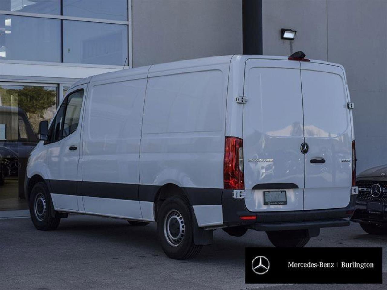 2024 Mercedes-Benz Sprinter Cargo Van 2500 STANDARD ROOF I4 DIESEL 144 Photo
