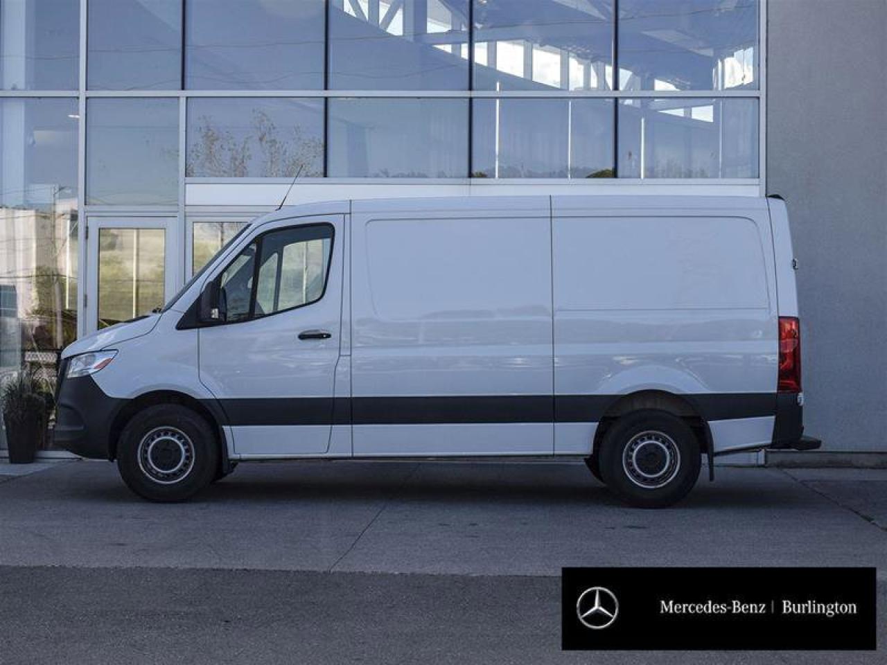 2024 Mercedes-Benz Sprinter Cargo Van 2500 STANDARD ROOF I4 DIESEL 144 Photo