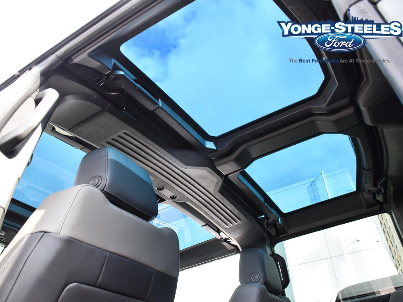 2024 GMC HUMMER EV SUV e4WD 4dr 3X Photo