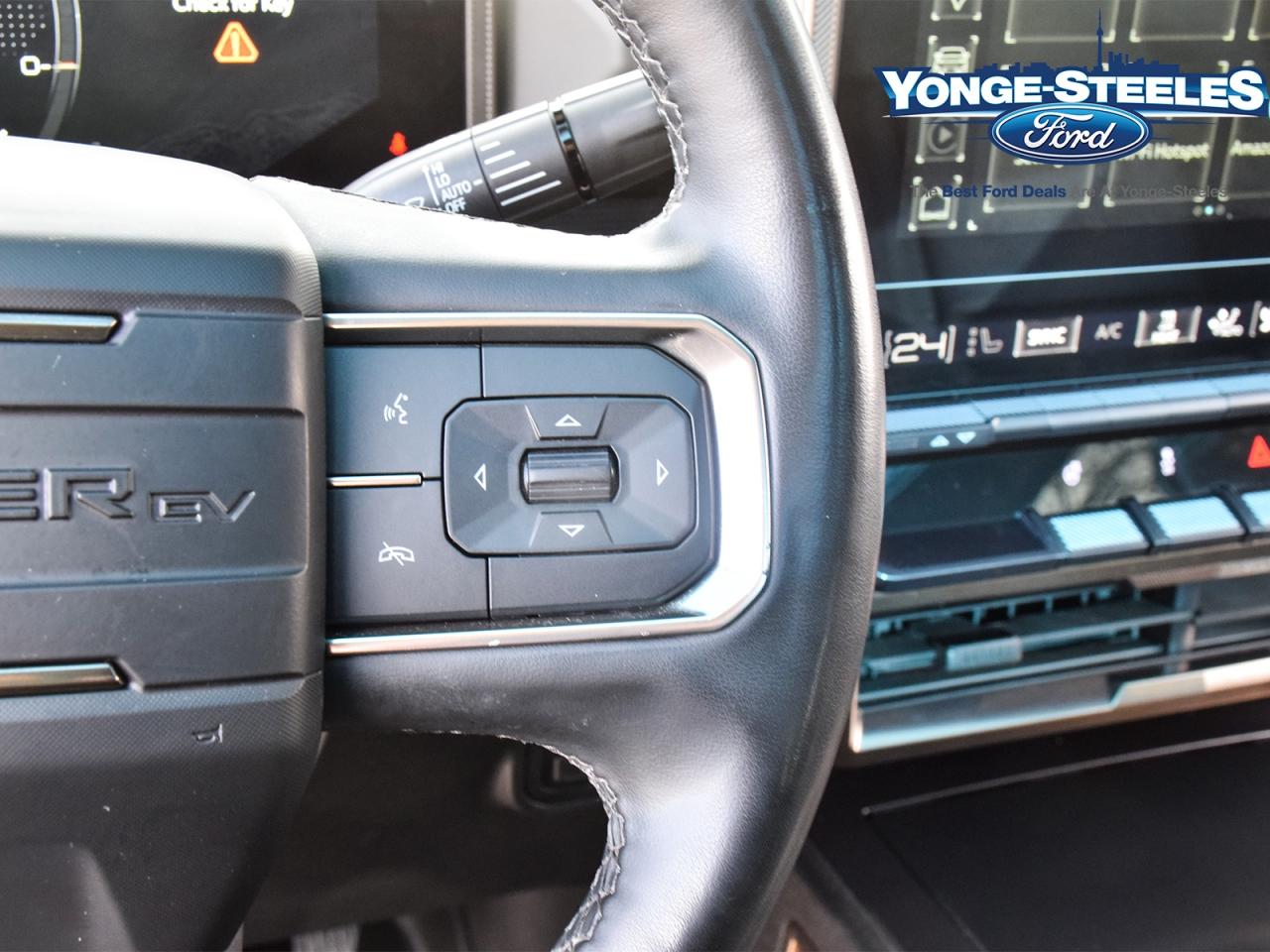 2024 GMC HUMMER EV SUV e4WD 4dr 3X Photo