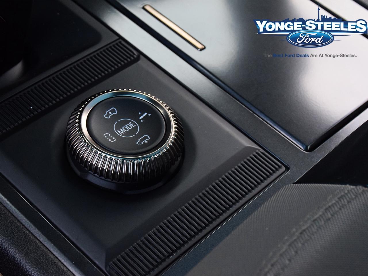 2024 GMC HUMMER EV SUV e4WD 4dr 3X Photo