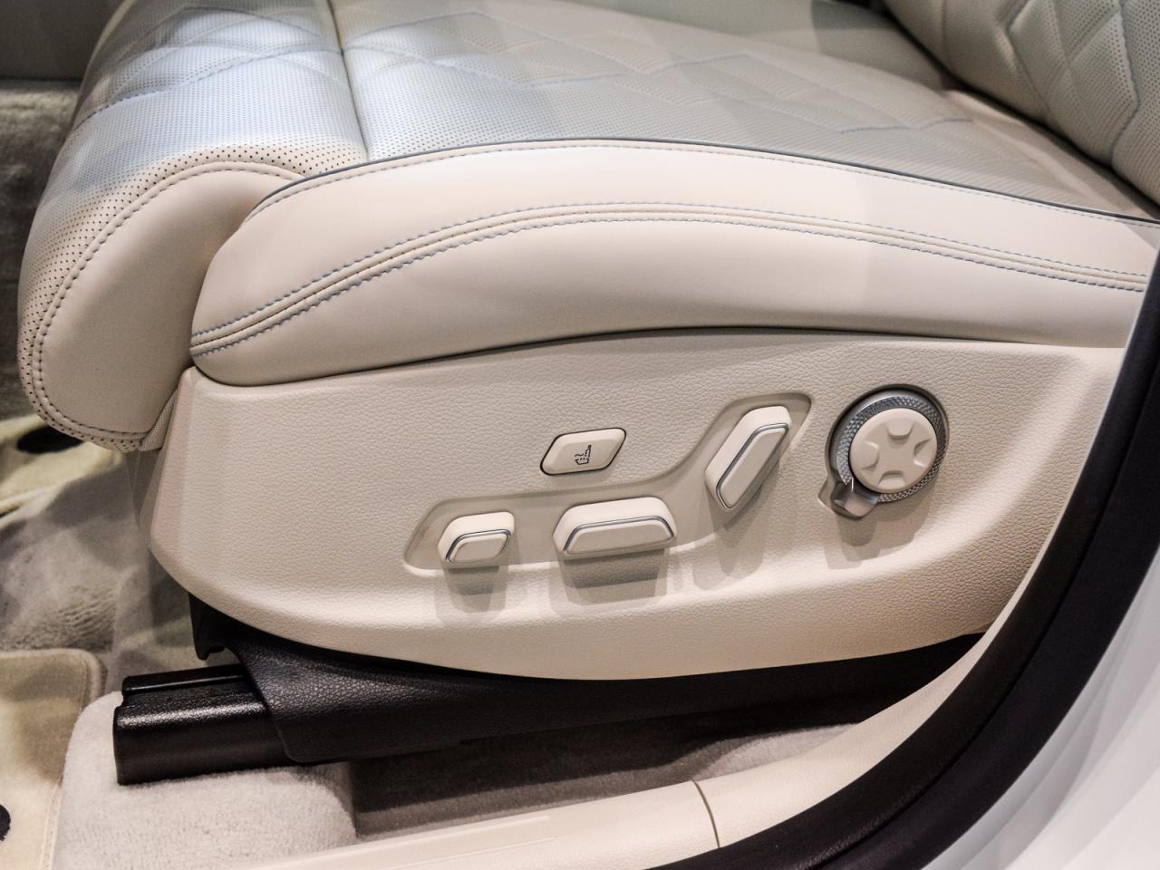 2026 Genesis Electrified GV70 Electrified GV70 Prestige   Used Demonstrator Photo