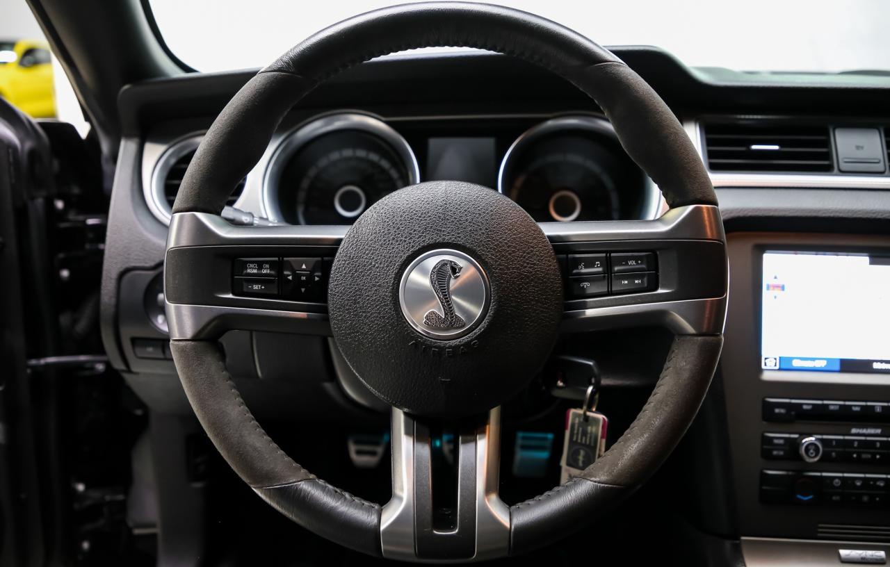 2013 Ford Mustang SHELBY GT500 5.8L 662HP  RECAROSEATS NAV NOACCIDNT Photo