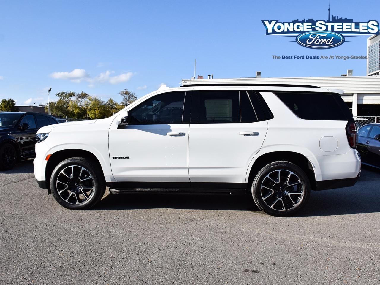 2024 Chevrolet Tahoe 4WD 4dr RST Photo2